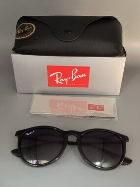 NWOT Ray-Ban RB4171 ERIKA Polarized Black Frame Grey Gradient Lens 54-18 Unisex